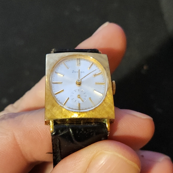 Zodiac Mens Manual 10K RGP Chronograph - Picture 3 of 5